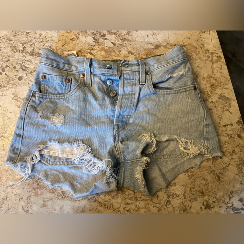 Levi 501 Jean Shorts. Size 24. Light blue.